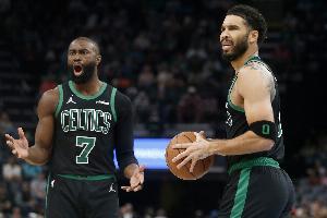 千兆直播室