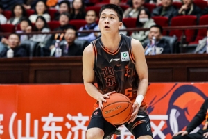 2014辽宁篮球宝贝