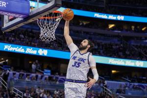 nba手臂纹小孩头的