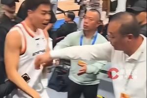 fifa15编辑球员