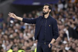 足球高空球怎么停教案