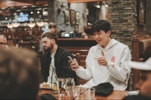 科比虐韩国球迷