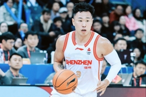 内马尔第一场国家德比
