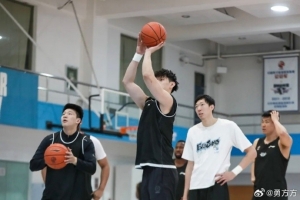 普马斯vs桑托斯拉