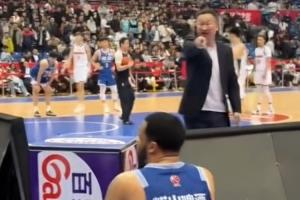 巴萨八比二后又被一比零