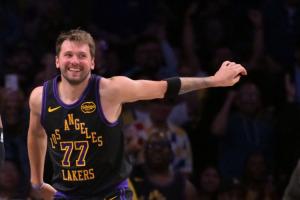 nba篮网骑士在线观看
