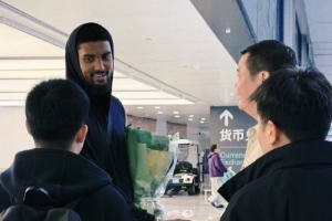 哦CBA球员吴轲