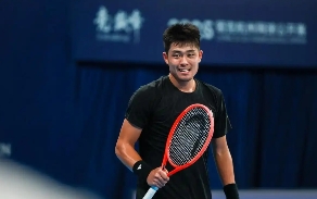 法网战报：吴易昺3-0横扫吉隆，创历史取职业生涯法网正赛首胜