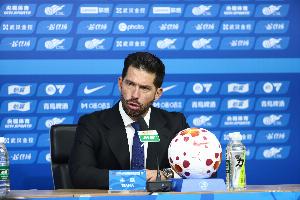 莫拉赛后：上半场我们发挥还不错，但整场比赛海港发挥确实更出色