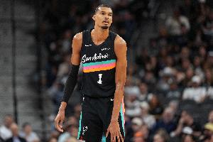 这里也有你？文班亚马收获1张最快进步奖第三选票 排名榜单第10