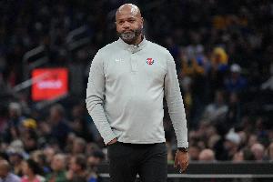 活塞主帅谈末节追分：防守带动了进攻 我们要频繁打出这种节奏