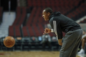 Stein：隆多是鹈鹕主帅候选人之一 完成面试 和博雷戈哈姆等竞争