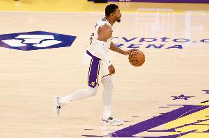 3-1领先火箭！斯玛特：我们回到主场再见分晓