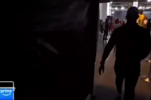 火箭粉丝团赛前制作视频预测：火湖没错这就是4:0 想不出别的